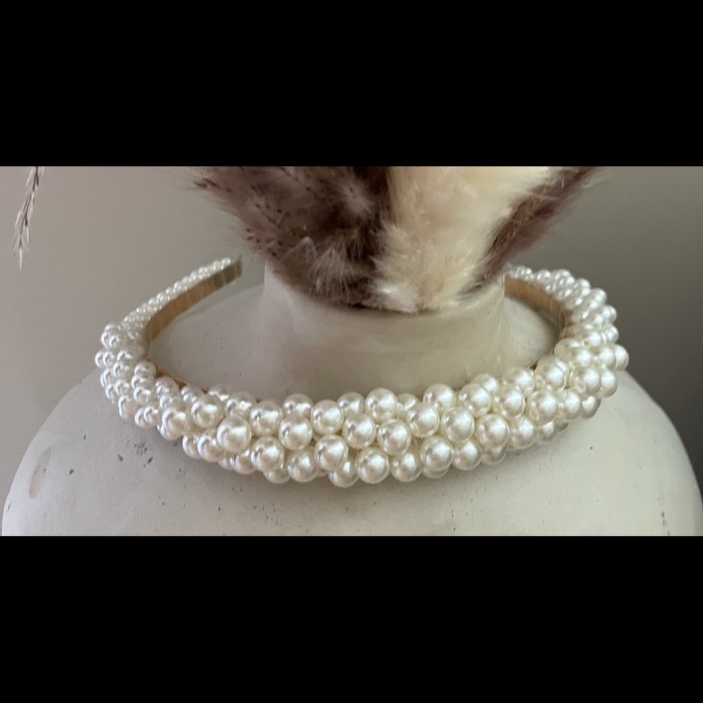 Faux pearl headband